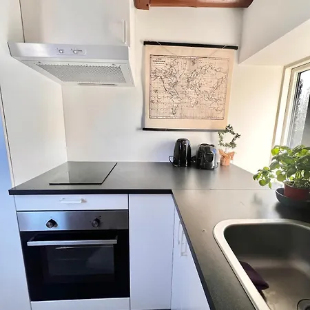 Dalgade Loft And Living Apartment